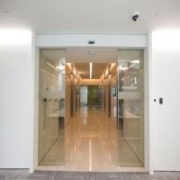 玻璃自動麻豆AV一区二区三区在线