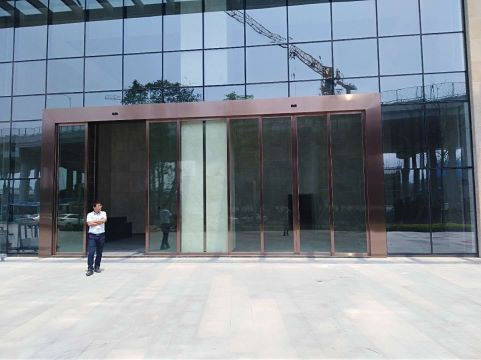 有框玻璃自動麻豆AV一区二区三区在线