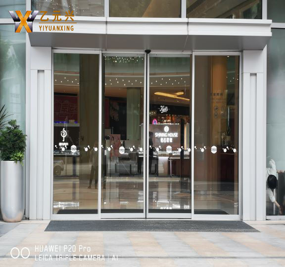 玻璃平移麻豆一级毛片