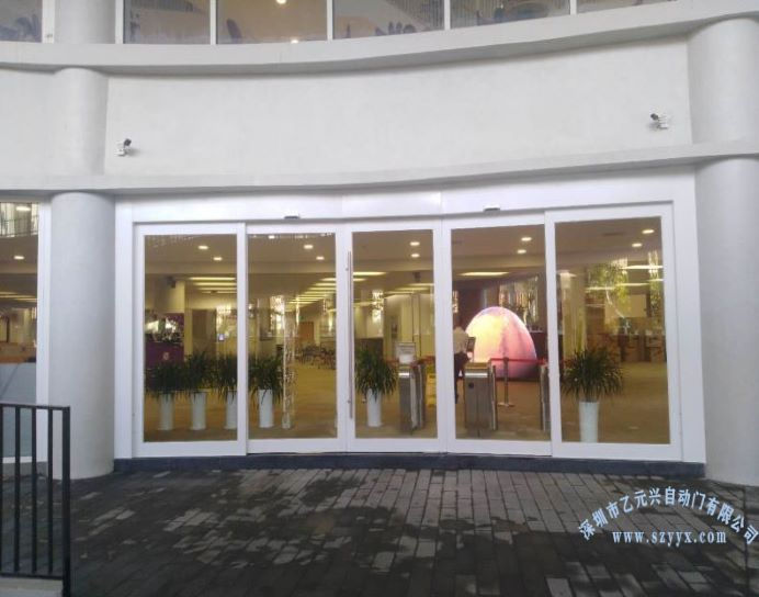 帶框玻璃自動麻豆AV一区二区三区在线 帶框玻璃自動麻豆AV一区二区三区在线