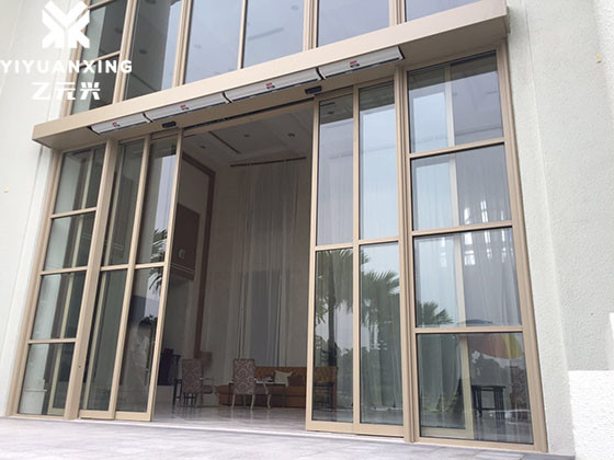 麻豆一级毛片-玻璃包邊門體